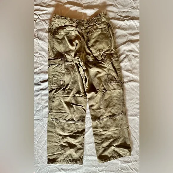Prana Cargo Pants, Size 30, Tan Color, 2 Thigh Pockets - Picture 2 of 9